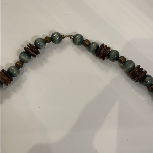 Beautiful one of a kind hand made wood necklace - Picture 3 of 5